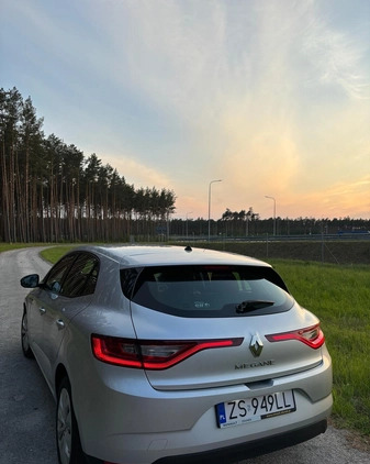 Renault Megane cena 37000 przebieg: 200000, rok produkcji 2016 z Szczecin małe 211